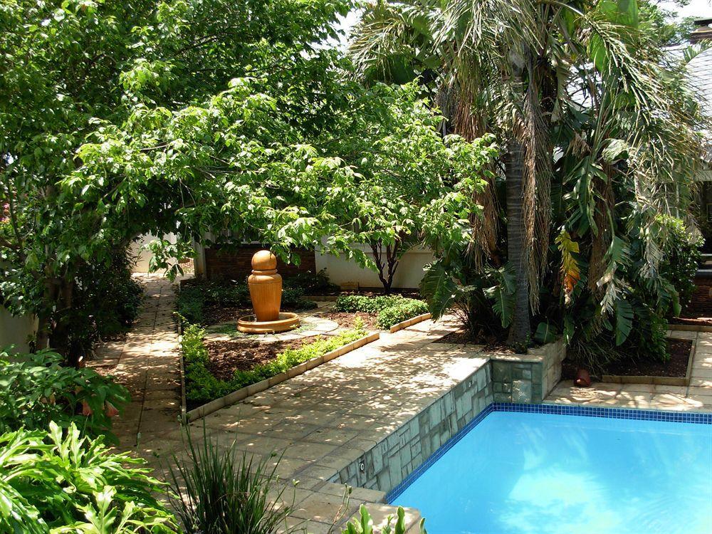 Liongate Bed And Breakfast Edenvale Exteriér fotografie