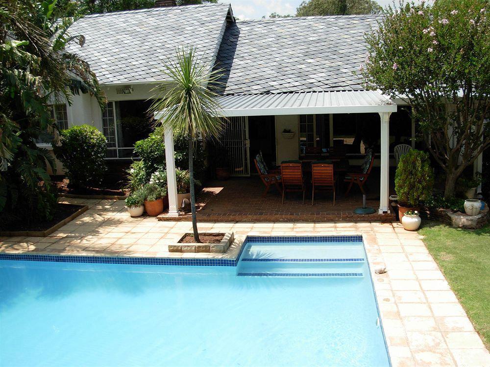Liongate Bed And Breakfast Edenvale Exteriér fotografie